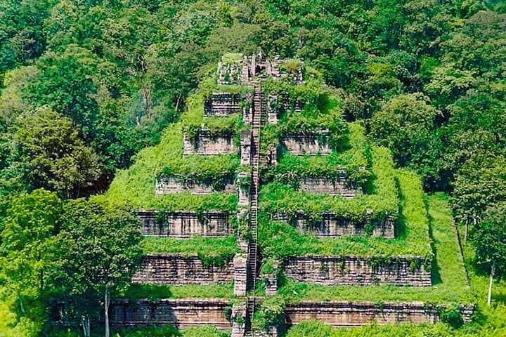 Banteay Srei, Beng Mealea & Koh Ker: One-Day Temple Tour from Siem Reap