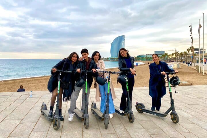 Barcelona Panoramic E-Scooter and E-Bike Tour — Coastal Sights, Gothic Streets & Sagrada in 1–2 Hours photo 6