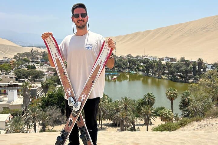 Sunset Sandboarding & Dune Buggy Adventure in Huacachina, Peru photo 5
