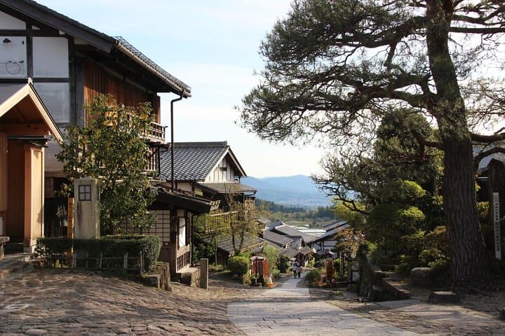 Kiso Valley Day Trip from Nagoya — Tsukechi Gorge, Kabuki Backstage & Magome photo 5