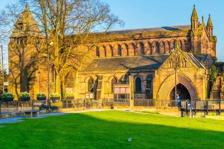 Chester City Walking Tour with App — Self-Guided Historic Walk & Offline Map