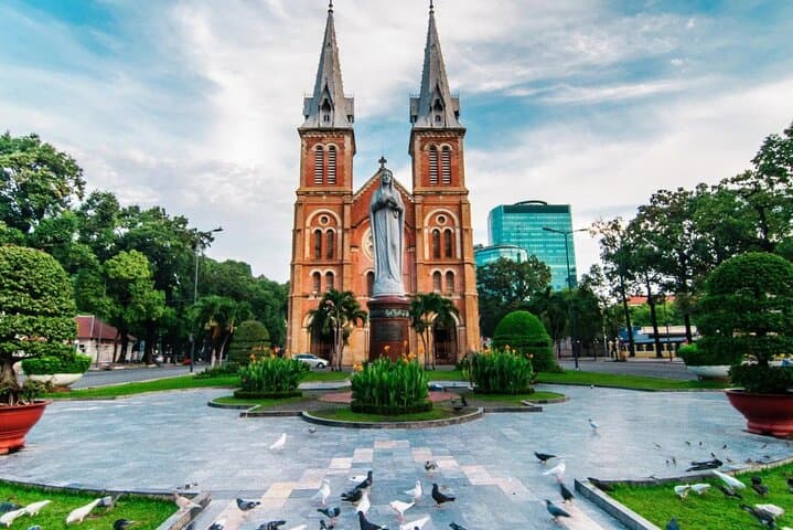 7-Day Vietnam Itinerary: North-to-South Highlights (Deluxe Small Group) photo 5