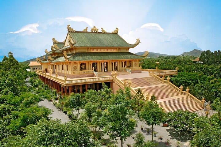 Vung Tau Shore Excursion: Private City Tour from Phu My Port