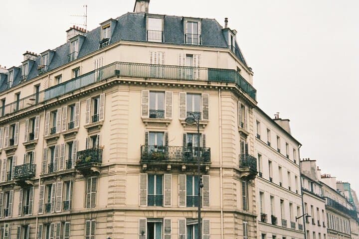 Explore Le Marais: 2-Hour Guided Walking Tour of Paris' Historic Quarter photo 5