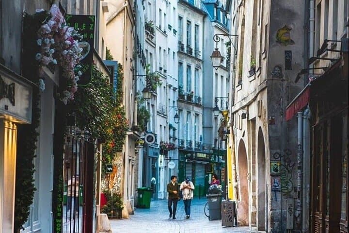 Explore Le Marais: 2-Hour Guided Walking Tour of Paris' Historic Quarter photo 6