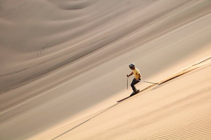 Sand Skiing and 4x4 Dune Runs in Lomas de Ancón photo 6