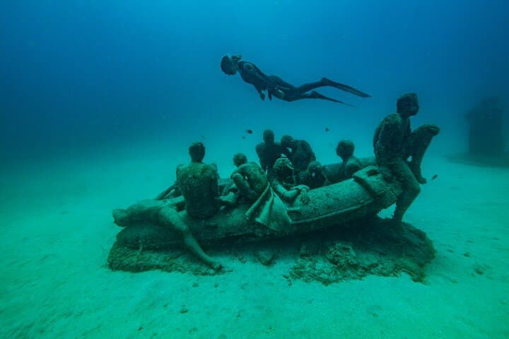 Freediving Museo Atlántico: 2-Hour Guided Dive from Playa Blanca photo 6
