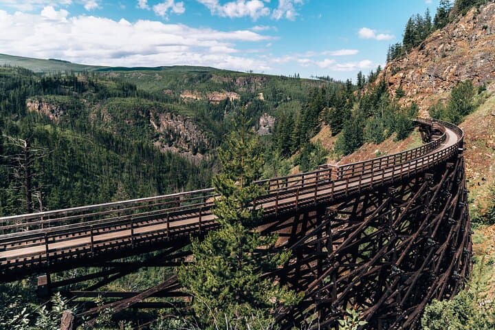Roadrunner 2-Day Rockies Road Trip from Vancouver to Banff — Coast-to-Rockies Scenic Tour photo 3
