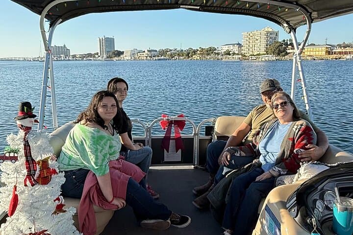 Destin Pontoon Cruise: 90-Minute Harbor & Choctawhatchee Bay Tour photo 4