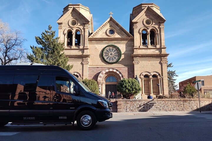 Santa Fe Driving Tour: History, Culture & Local Insights photo 2