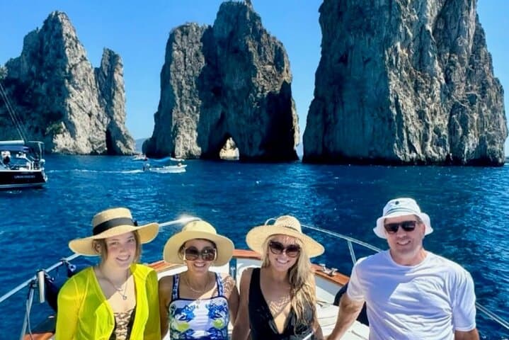 Private Capri Island Boat Tour from Sorrento with Aperitif & Swim
