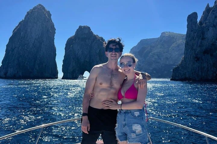 Private Capri Island Boat Tour from Sorrento with Aperitif & Swim photo 2