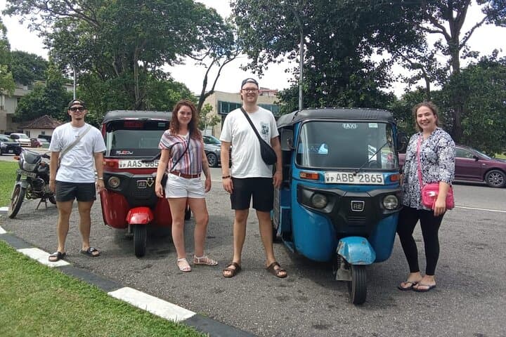 Colombo Tuk-Tuk City Tour: Private 3–4 Hour Cultural Loop