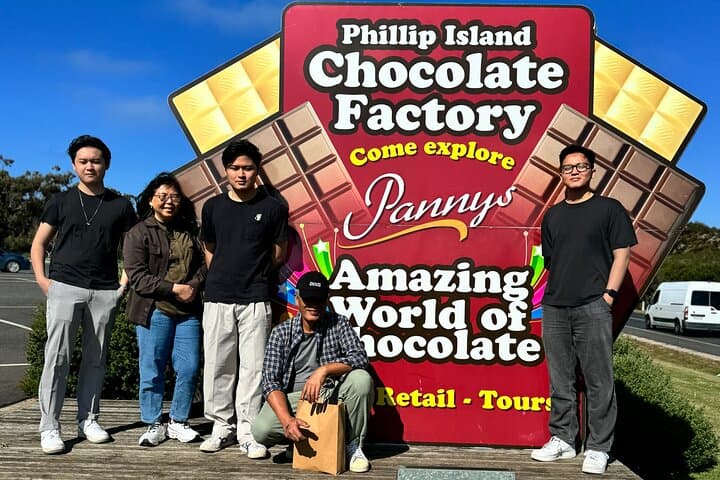 Phillip Island Penguin Parade & Wildlife Tour from Melbourne — Private Day Trip photo 4
