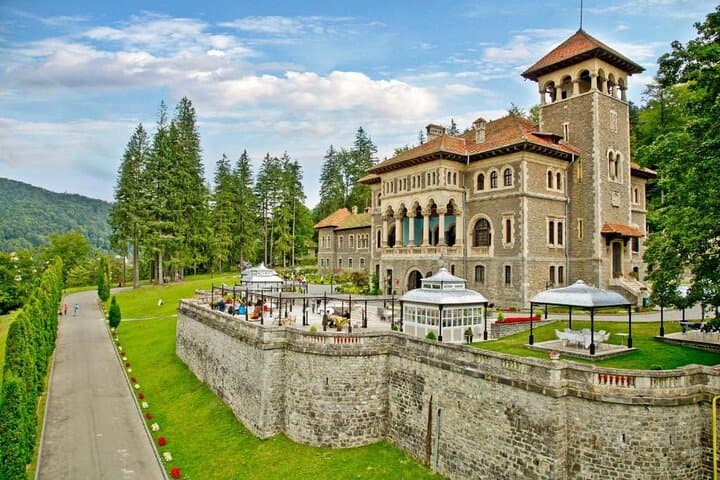 Sinaia Castles: Peles & Iulia Hasdeu Day Trip from Bucharest photo 3