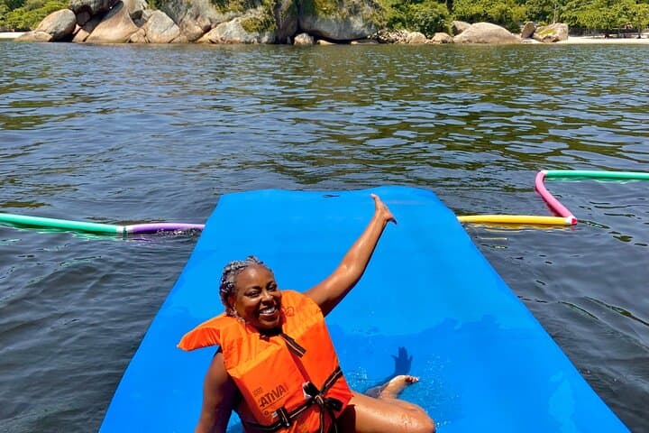 Private Catamaran Tour with Churrasco in Guanabara Bay photo 5