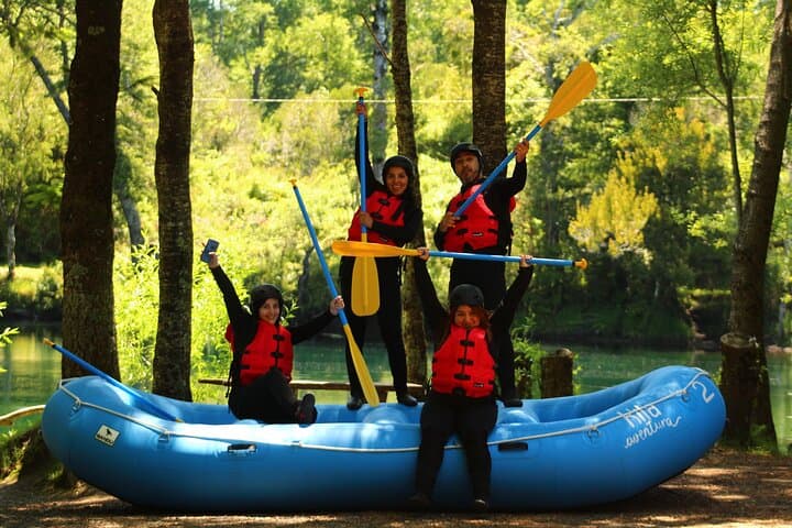 Lower Trancura River Rafting: Class III Rapids near Pucón photo 2