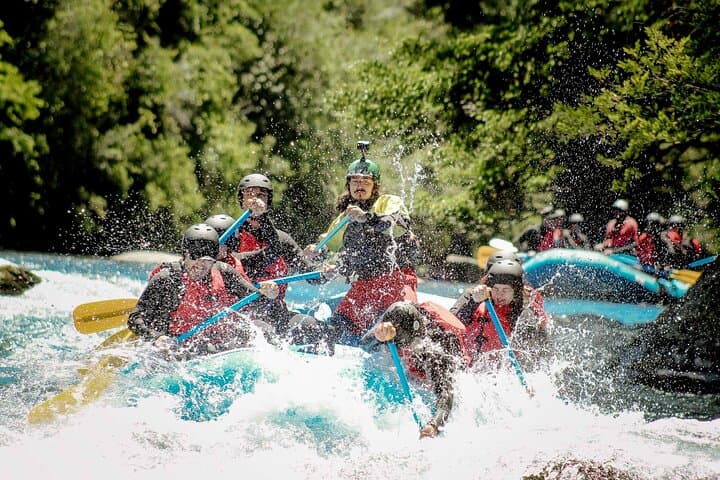 Lower Trancura River Rafting: Class III Rapids near Pucón photo 4