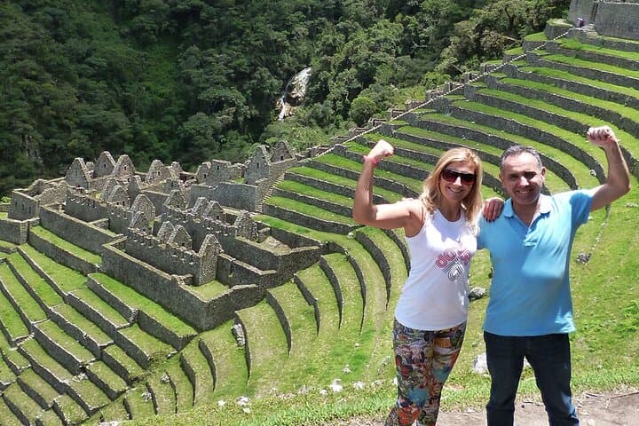 Short Inca Trail 2D/1N: KM 104 Wiñayhuayna to Machu Picchu photo 4