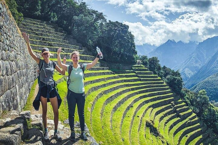 Short Inca Trail 2D/1N: KM 104 Wiñayhuayna to Machu Picchu photo 5