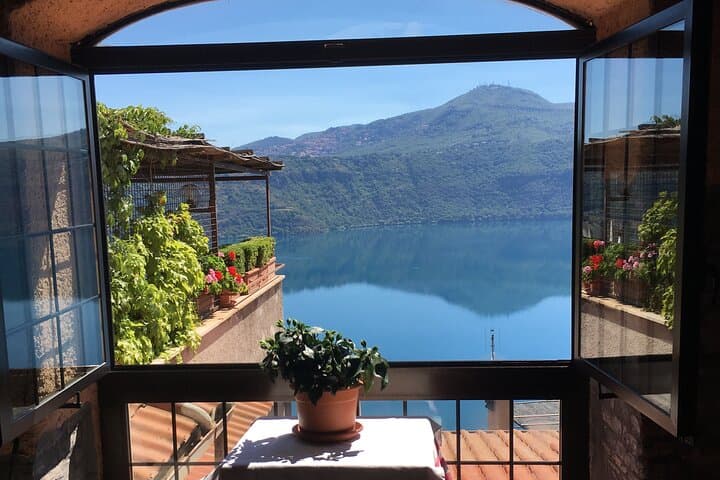 Classic Car Day Trip from Rome: Roman Hills, Lakes & Wine Tasting photo 3