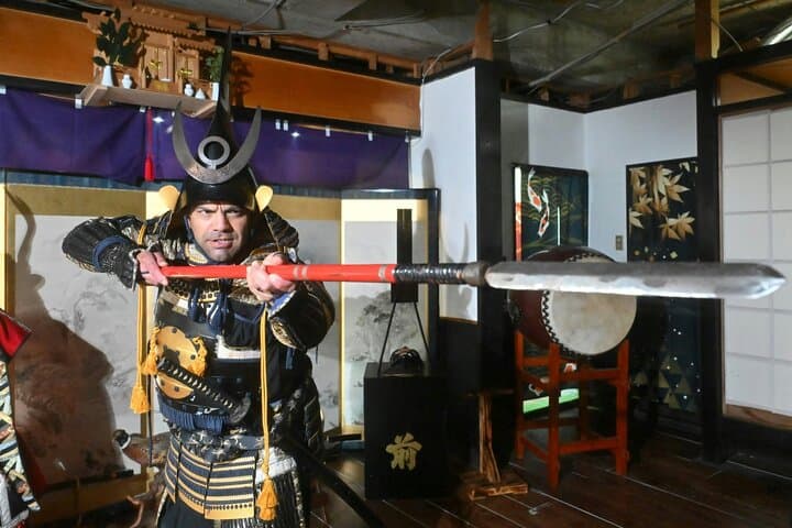 Samurai Sword Cutting & Armor Experience at Osaka Castle photo 2