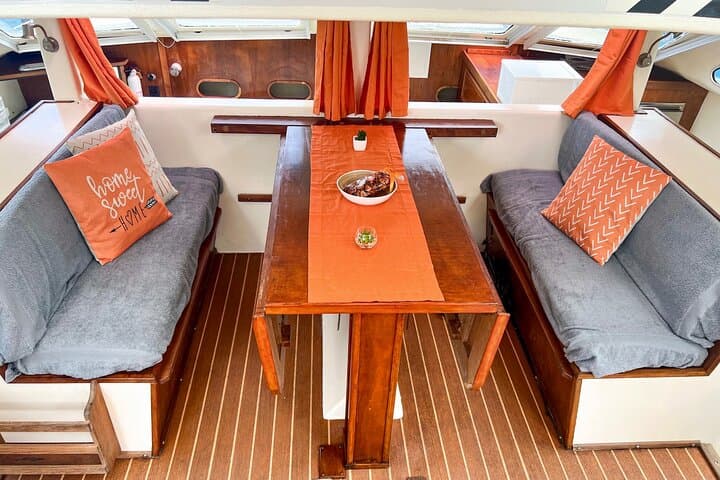 Private Catamaran Cruise to Portobelo Beaches: Snorkeling, Mangroves & Lunch photo 3