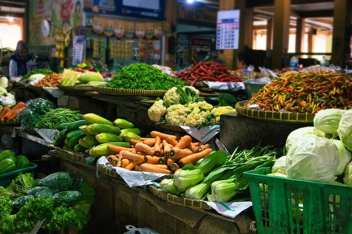 Balinese Cooking Class: Market, Farm & Traditional House Experience photo 2