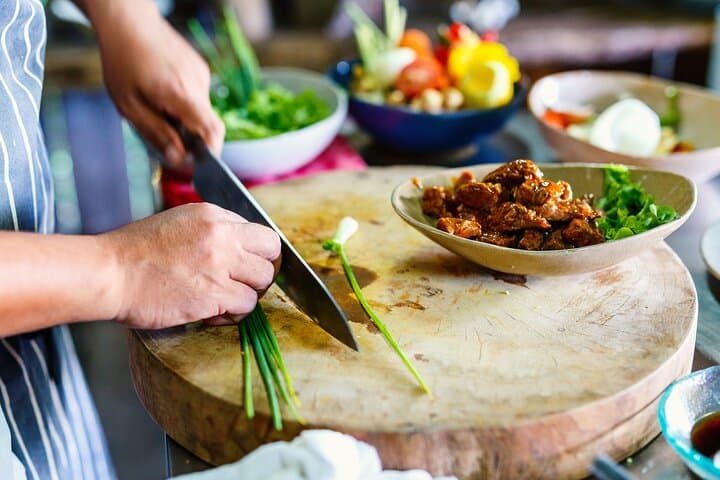 Balinese Cooking Class: Market, Farm & Traditional House Experience photo 4