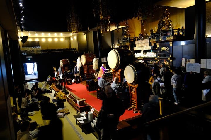 Tokyo Highlights Guided Walking Tour Part 2: Shinjuku, Tsukiji & Edo photo 6