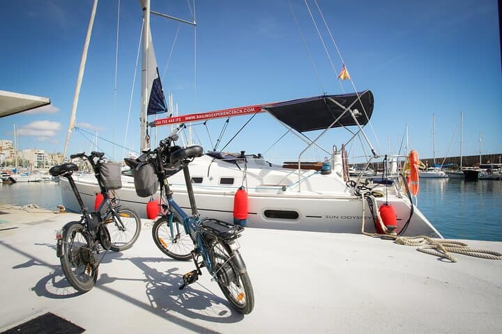 Barcelona E‑Bike, Cable Car & Sailing: City-to-Sea Half-Day Adventure photo 3