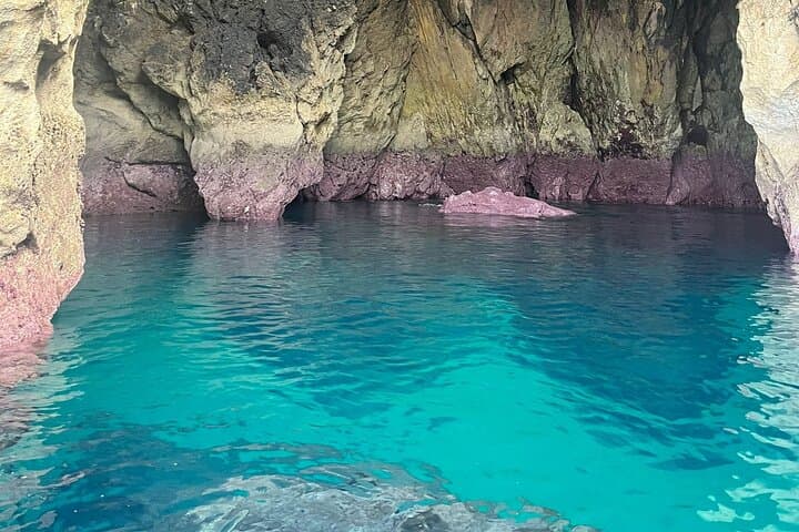 Sesimbra Coastal Marine Park Boat Tour — Caves, Wild Beaches & Arrábida Views photo 4