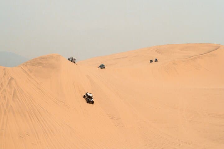 Huacachina UTV and Sandboarding: 1-Hour Private Dune Adventure photo 3