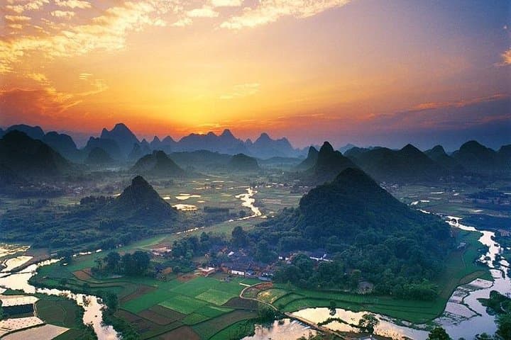 Li River Cruise & Yulong Bamboo Rafting — Sunset on Cuiping Hill (Guilin to Yangshuo) photo 1