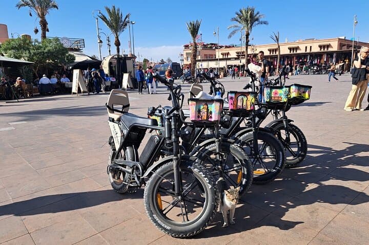 Marrakech E-Bike Hidden Gems: Eco-Friendly City Tour with Local Guide