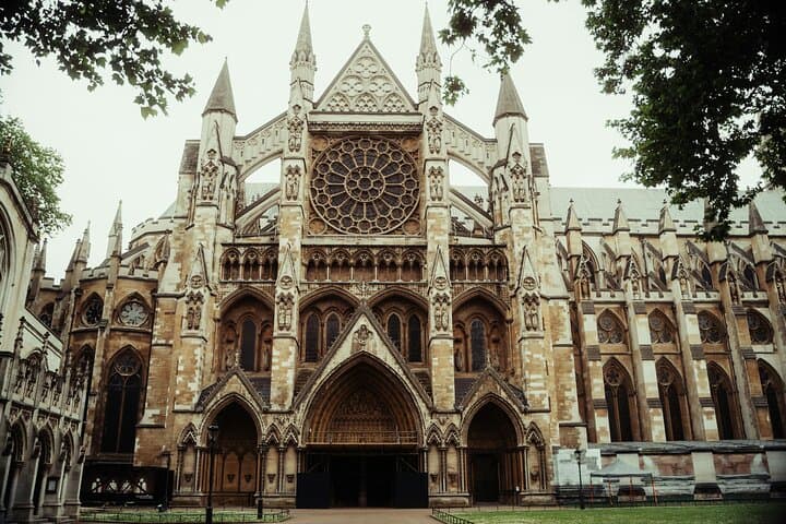 Westminster Walking Tour and Thames River Cruise — Guided London Highlights