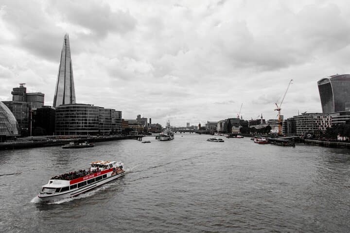 Westminster Walking Tour and Thames River Cruise — Guided London Highlights photo 4