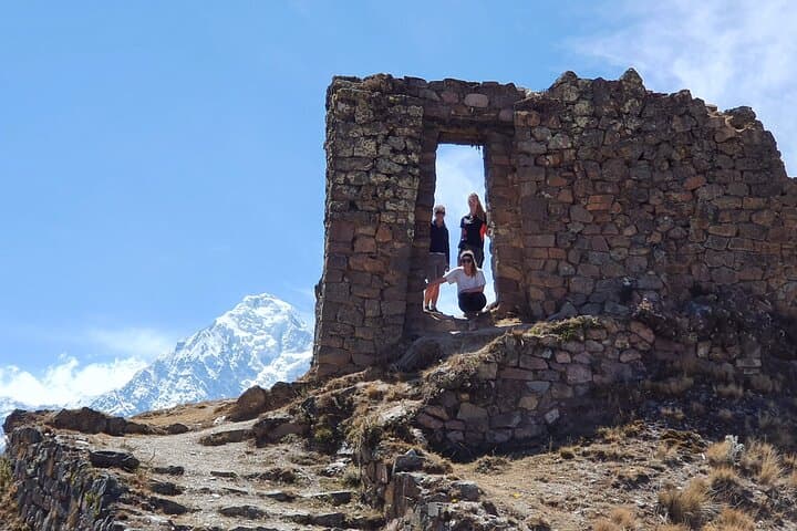 Inca Quarry Trek to Machu Picchu: 4-Day Private Guided Hike from Cusco