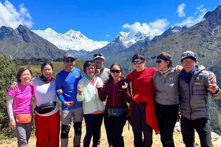 Luxury Everest Base Camp Trek with Helicopter Return — 9-Day Guided Trek photo 5