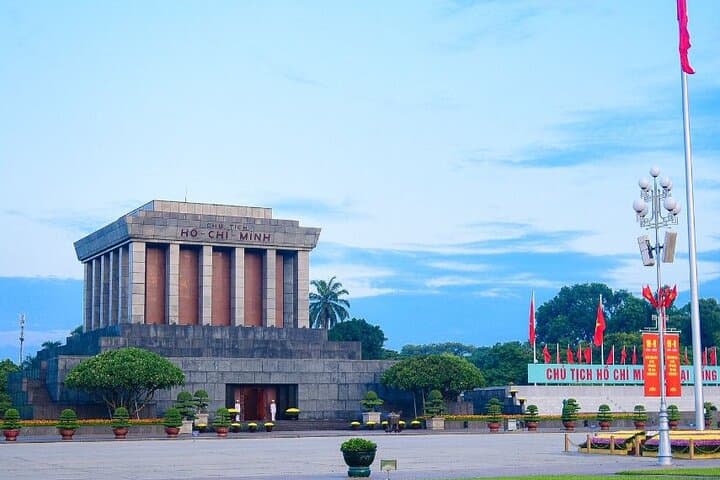 Hanoi Essence: Full-Day Cyclo Ride & Traditional Water Puppet Show photo 2