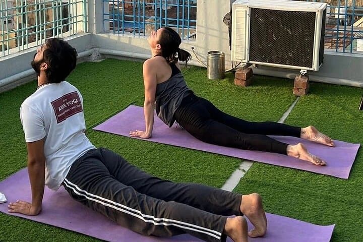 Sunrise Yoga on the Ganges: Rooftop Morning Flow in Varanasi photo 5