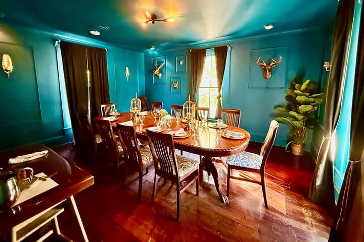Fort Lauderdale Historic District Food Tour: Old Town Tasting Experience photo 4