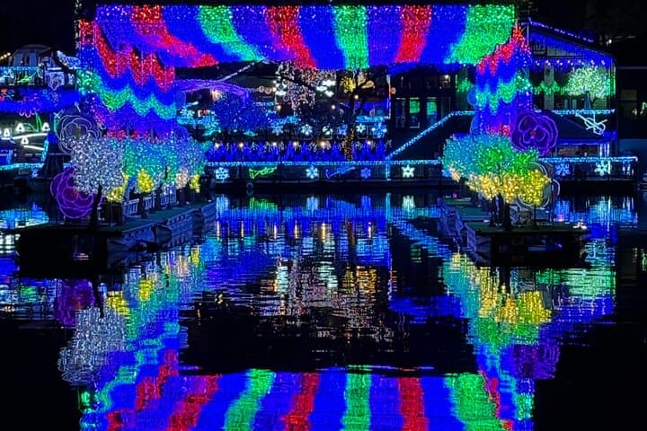 Lake Austin Lights Shared Boat Cruise: Mozart's Holiday Light Show photo 2