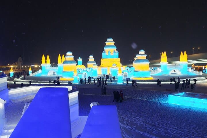 Harbin Ice and Snow World: Ticket Booking & Nighttime Ice Festival Guide photo 6