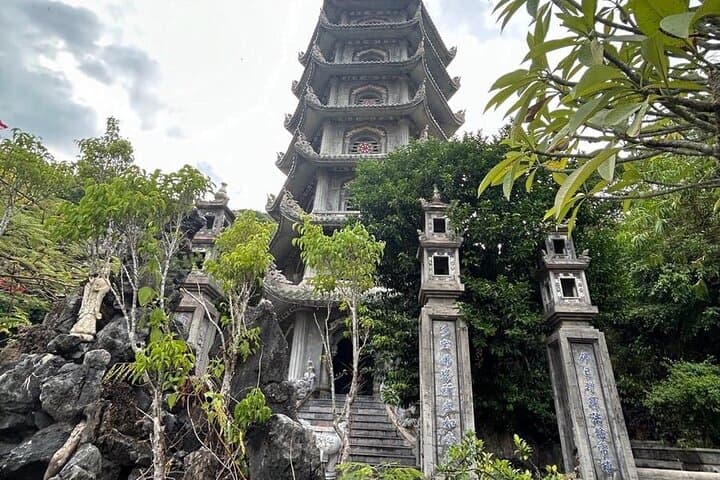 Da Nang Marble and Monkey Mountain Guided Private Tour