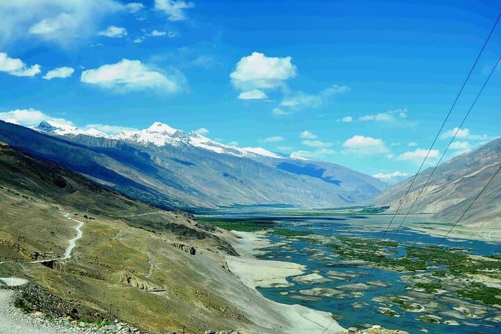 Pamir Highway through Wakhan Corridor — High‑Altitude Road Trip from Osh to Dushanbe photo 4