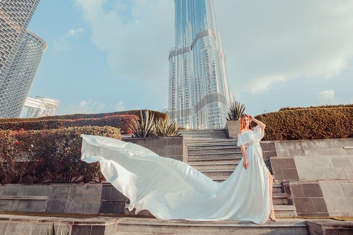 Dubai private photography tour: capture burj khalifa, desert & coastline