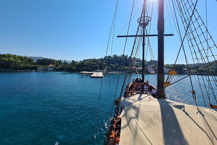 Sail the Elaphiti Islands on Karaka: Dubrovnik Day Cruise to Koločep, Šipan & Lopud photo 5