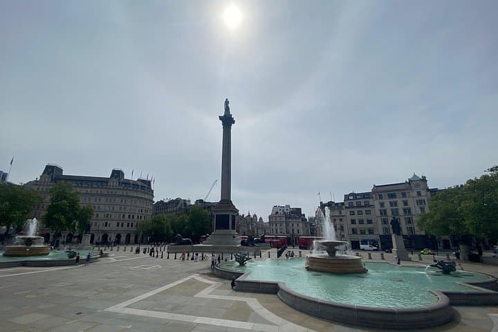 Private London Walking Tour: Westminster Secrets & Royal Tales — 4-Hour Guided Walk photo 4