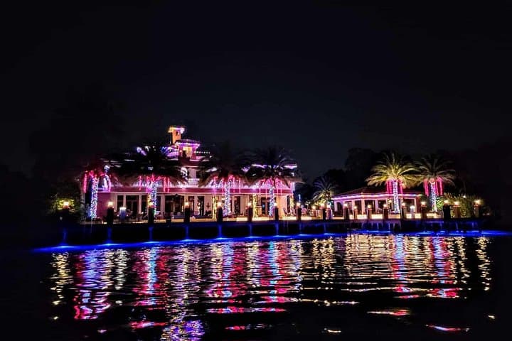 Fort Lauderdale Holiday Lights Cruise: Sea Rocket Intracoastal Tour photo 3